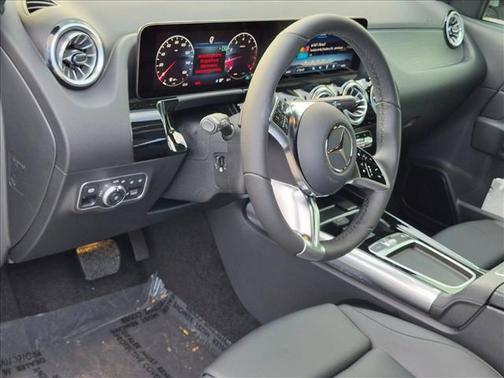 Cirrus Silver Metallic 2026 Mercedes-Benz GLA 250 4MATIC