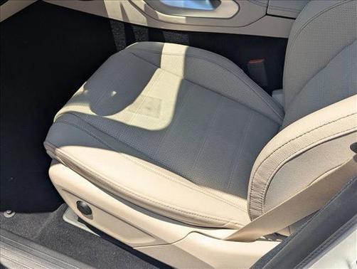 Polar White 2026 Mercedes-Benz GLE 450 4MATIC