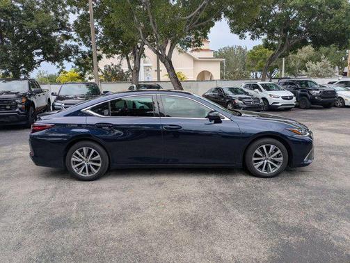 2020 Lexus ES 350 Base