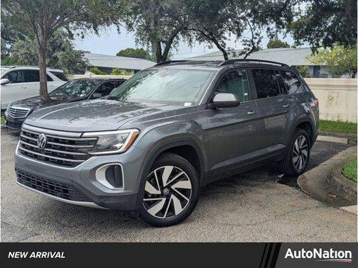 2024 Volkswagen Atlas 2.0T SE w/Technology