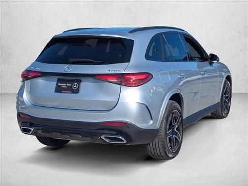 2026 Mercedes-Benz GLC 300 4MATIC