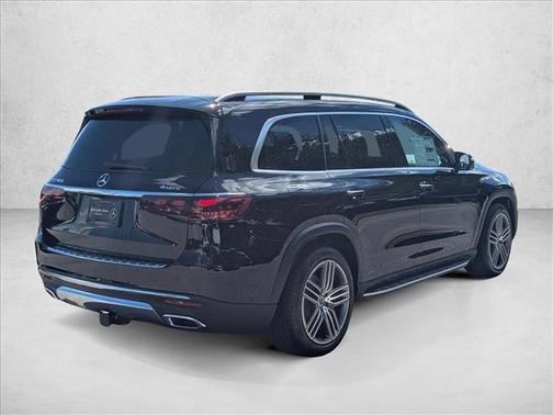 2026 Mercedes-Benz GLS 450 4MATIC