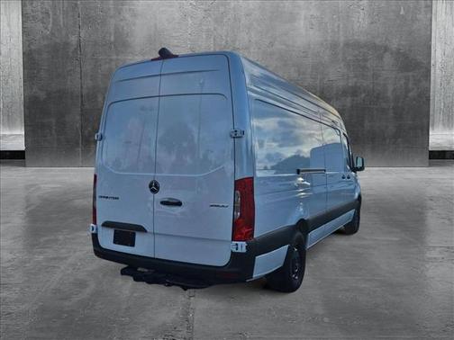 2025 Mercedes-Benz Sprinter 2500 High Roof