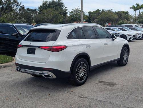 2026 Mercedes-Benz GLC 300 Base
