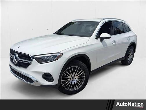 2026 Mercedes-Benz GLC 300 Base
