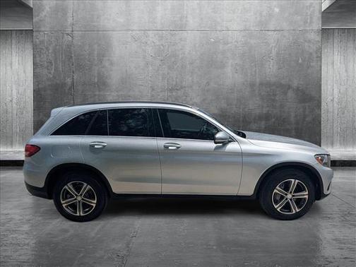 2016 Mercedes-Benz GLC 300 Base