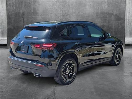 2025 Mercedes-Benz GLA 250 Base