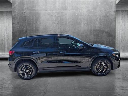 2025 Mercedes-Benz GLA 250 Base