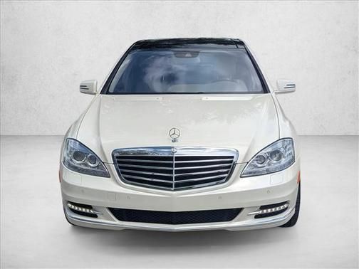 Diamond White Metallic 2013 Mercedes-Benz S-Class 4MATIC
