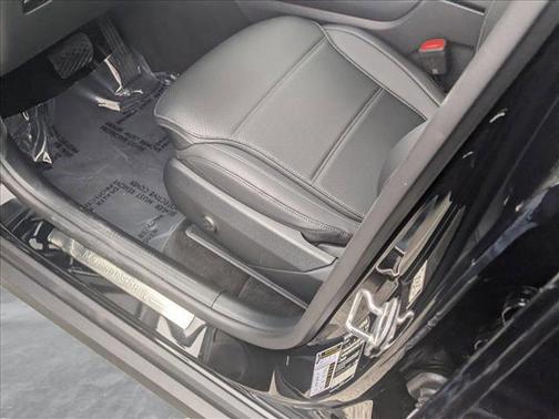 2025 Mercedes-Benz GLC 350e Base