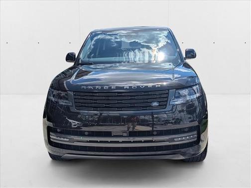 2024 Land Rover Range Rover P530 SE