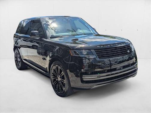 2024 Land Rover Range Rover P530 SE
