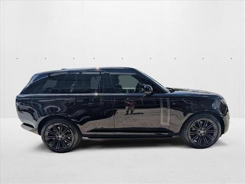 2024 Land Rover Range Rover P530 SE