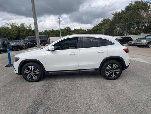 2026 Mercedes-Benz GLA 250 4MATIC