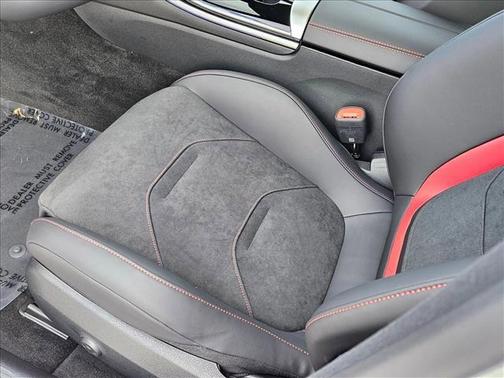 2026 Mercedes-Benz AMG C 43 4MATIC