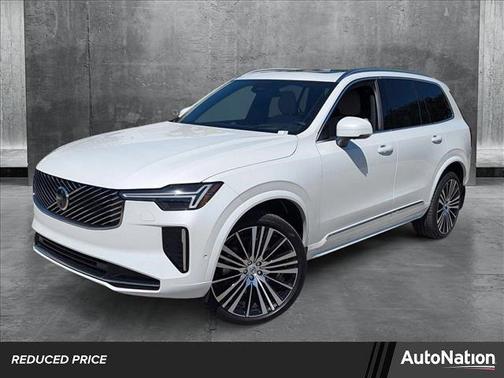 2025 Volvo XC90 B6 Ultra