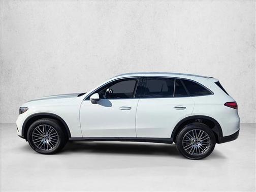 2026 Mercedes-Benz GLC 300 4MATIC