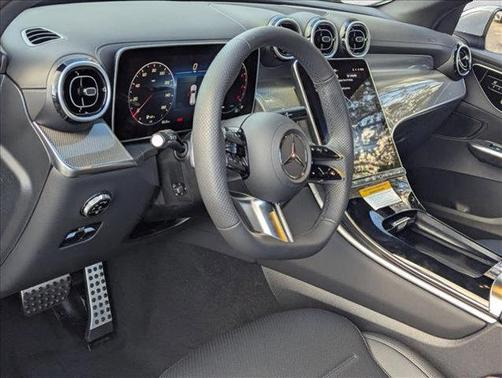 2026 Mercedes-Benz GLC 300 Base