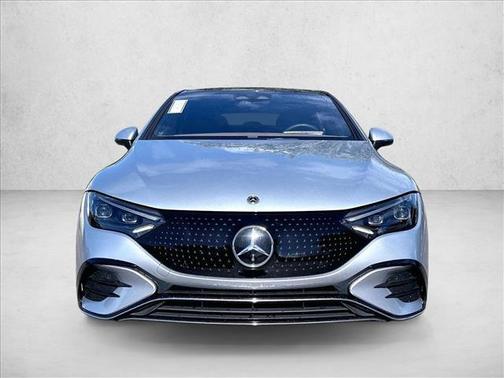 Cirrus Silver Metallic 2023 Mercedes-Benz EQE 500 4MATIC+