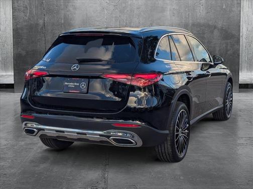 2025 Mercedes-Benz GLC 300 Base