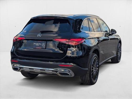 2025 Mercedes-Benz GLC 300 Base