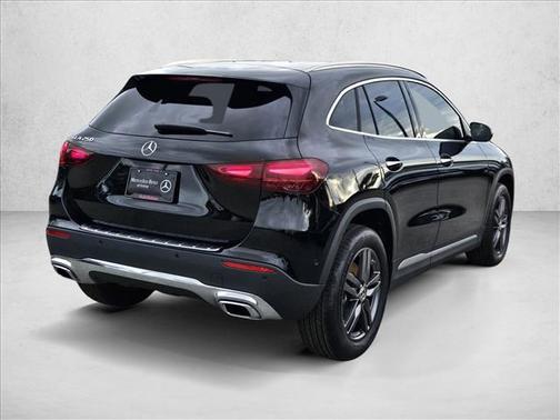 2025 Mercedes-Benz GLA 250 4MATIC