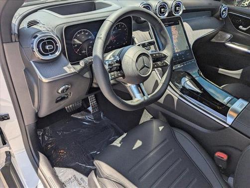 2025 Mercedes-Benz GLC 300 Base