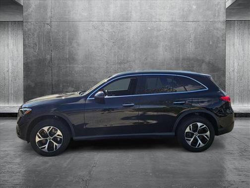 2025 Mercedes-Benz GLC 350e Base