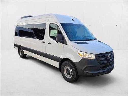 2025 Mercedes-Benz Sprinter 2500 High Roof