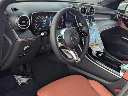 2025 Mercedes-Benz GLC 350e Base