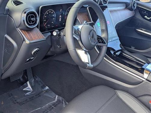 2026 Mercedes-Benz GLC 300 Base