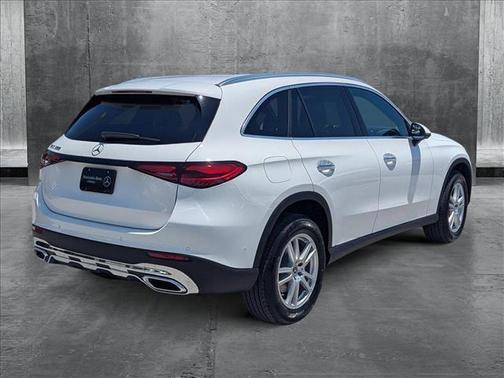 2025 Mercedes-Benz GLC 300 Base