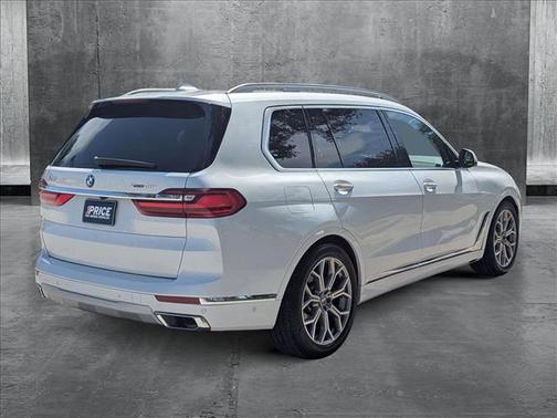 2022 BMW X7 xDrive40i