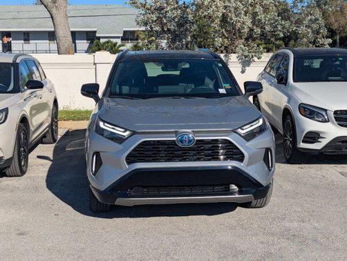 2024 Toyota RAV4 Hybrid SE