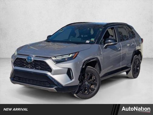 2024 Toyota RAV4 Hybrid SE