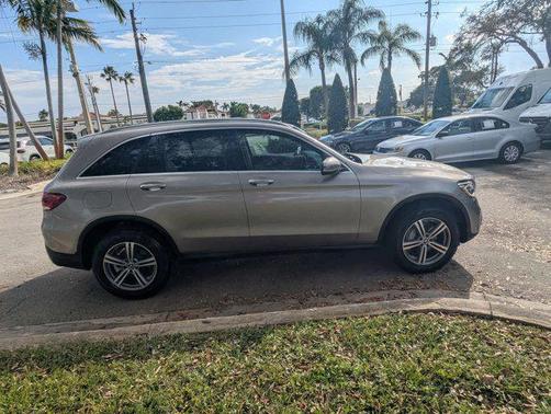2020 Mercedes-Benz GLC 300 Base