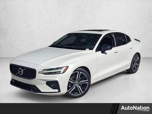 2019 Volvo S60 T5 R-Design