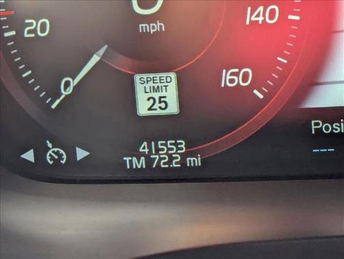 2019 Volvo S60 T5 R-Design