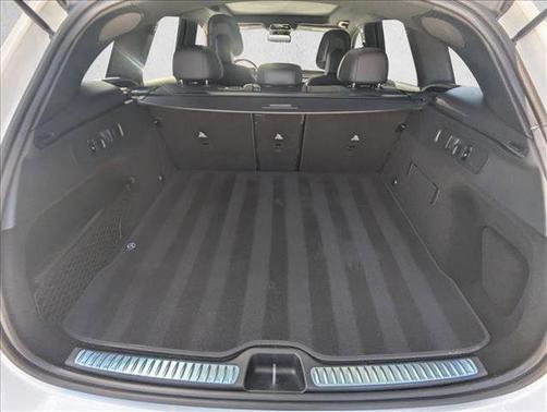 Polar White 2026 Mercedes-Benz GLC 300 4MATIC