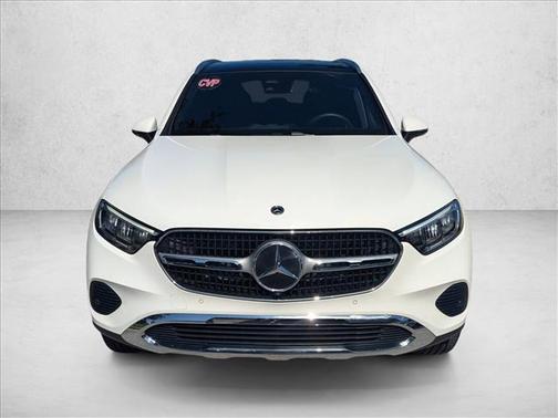 Polar White 2026 Mercedes-Benz GLC 300 4MATIC