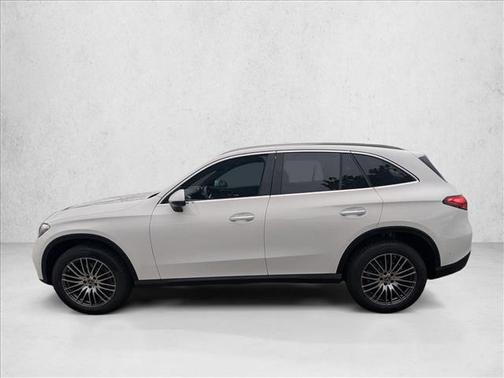 2026 Mercedes-Benz GLC 300 4MATIC