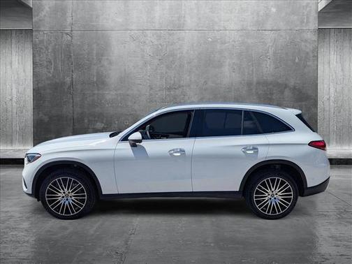 2025 Mercedes-Benz GLC 300 Base