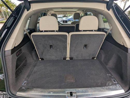 Orca Black Metallic 2018 Audi Q7 2.0T Premium