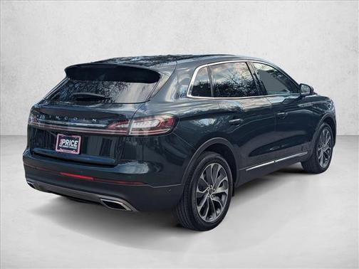 2022 Lincoln Nautilus Reserve