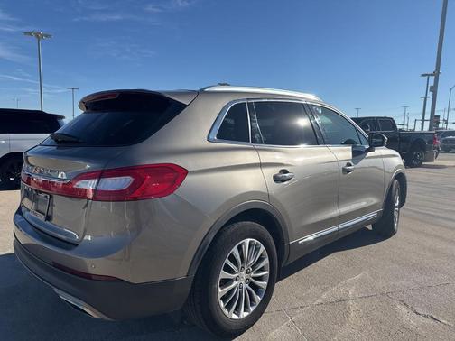 2017 Lincoln MKX Select