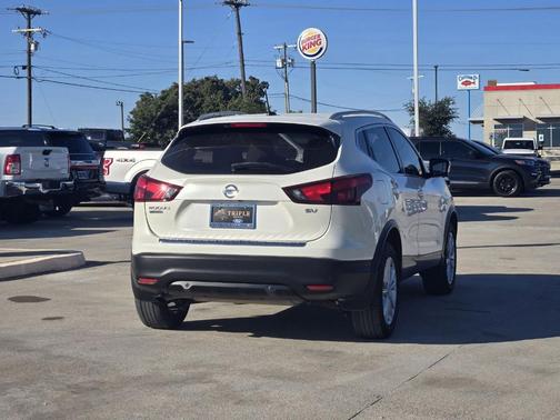 2019 Nissan Rogue Sport SV