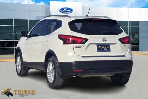 2019 Nissan Rogue Sport SV