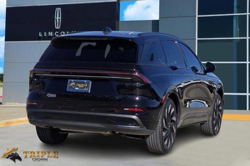 2024 Lincoln Nautilus Reserve