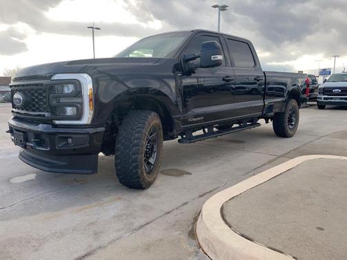 2024 Ford F-350 Lariat Super Duty