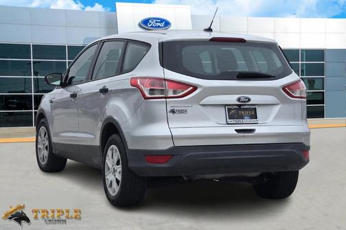 2016 Ford Escape S